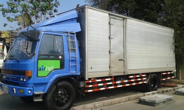 ขาย ISUZU 6 ล้อ ปี38 195แรง ยาว 7.20 เมตร ขาย ISUZU 6 ล้อ ปี38 195แรง ยาว 7.20 เมตร