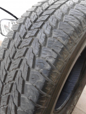 31X10.50R15   TOYO RADIAL OPEN COUNTRY  มี 1 เส้นTEL.081-427-3941