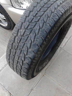 31X10.50R15   TOYO RADIAL OPEN COUNTRY  มี 1 เส้นTEL.081-427-3941