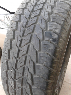 31X10.50R15   TOYO RADIAL OPEN COUNTRY  มี 1 เส้นTEL.081-427-3941