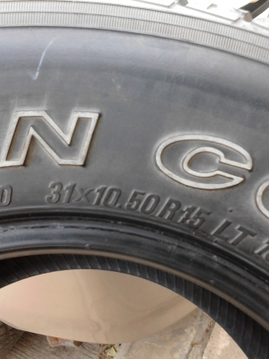 31X10.50R15   TOYO RADIAL OPEN COUNTRY  มี 1 เส้นTEL.081-427-3941