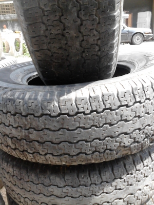 BRIDGE STONE DUELER H/T 689  มีชุด 4 เส้น ปี2010  TEL.081-427-3941