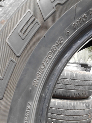 BRIDGE STONE DUELER H/T 689  มีชุด 4 เส้น ปี2010  TEL.081-427-3941