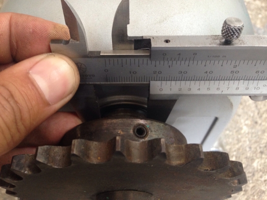 ขายมอเตอร์เกียร์ Mitsubishi 1 HP. 380 V อัตราทด 1:25 มีเบรคในตัว วิ่งนิ่ม สภาพสวย พร้อมใช้งาน มี 5 ตัวครับ