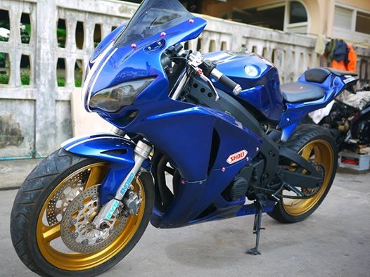 ขาย Cbr400 พร้อมทะเบียนแท้ แฟริ่ง CBR1000 2008 พร้อมครอบถัง ขาย Cbr400 พร้อมทะเบียนแท้ แฟริ่ง CBR1000 2008 พร้อมครอบถัง