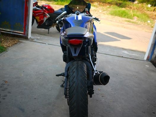 ขาย Cbr400 พร้อมทะเบียนแท้ แฟริ่ง CBR1000 2008 พร้อมครอบถัง ขาย Cbr400 พร้อมทะเบียนแท้ แฟริ่ง CBR1000 2008 พร้อมครอบถัง