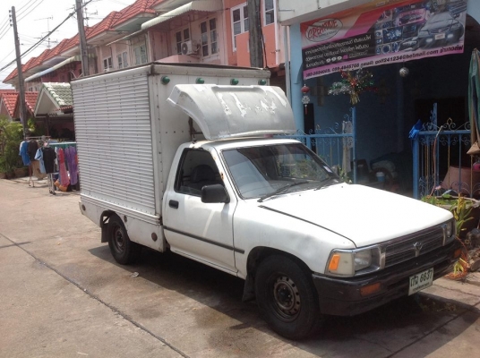 ขายครับ รถทำเงิน TOYOTA MIGH TY-X ปี95 วางเครื่อง 2JZ ติดแกส CNG ถังใหญ่ ทุกอย่างแจ้งลงเล่มหมดแล้วภาษีเต็ม ประหยัดสุดๆ กิโลล่ะ 1 กว่าๆ พวงมาลัยพาวเวอร์ ตู้ใส่ของหลังเป็นตู้ อลูมิเนียม อย่างดี พร้อมเสริมแหนบ เอาไปทำมาหากินได้เลย ภายใน เบาะไม่มีขาด คอนโซนไม ขายครับ รถทำเงิน TOYOTA MIGH TY-X ปี95 วางเครื่อง 2JZ ติดแกส CNG ถังใหญ่ ทุกอย่างแจ้งลงเล่มหมดแล้วภาษีเต็ม ประหยัดสุดๆ กิโลล่ะ 1 กว่าๆ พวงมาลัยพาวเวอร์ ตู้ใส่ของหลังเป็นตู้ อลูมิเนียม อย่างดี พร้อมเสริมแหนบ เอาไปทำมาหากินได้เลย ภายใน เบาะไม่มีขาด คอนโซนไม