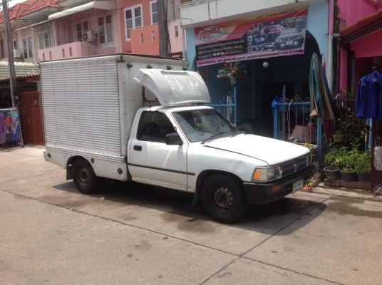 ขายครับ รถทำเงิน TOYOTA MIGH TY-X ปี95 วางเครื่อง 2JZ ติดแกส CNG ถังใหญ่ ทุกอย่างแจ้งลงเล่มหมดแล้วภาษีเต็ม ประหยัดสุดๆ กิโลล่ะ 1 กว่าๆ พวงมาลัยพาวเวอร์ ตู้ใส่ของหลังเป็นตู้ อลูมิเนียม อย่างดี พร้อมเสริมแหนบ เอาไปทำมาหากินได้เลย ภายใน เบาะไม่มีขาด คอนโซนไม ขายครับ รถทำเงิน TOYOTA MIGH TY-X ปี95 วางเครื่อง 2JZ ติดแกส CNG ถังใหญ่ ทุกอย่างแจ้งลงเล่มหมดแล้วภาษีเต็ม ประหยัดสุดๆ กิโลล่ะ 1 กว่าๆ พวงมาลัยพาวเวอร์ ตู้ใส่ของหลังเป็นตู้ อลูมิเนียม อย่างดี พร้อมเสริมแหนบ เอาไปทำมาหากินได้เลย ภายใน เบาะไม่มีขาด คอนโซนไม