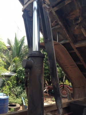 HINO FM3Mเครื่อง240แรงม้า2เพลาดั้ม HINO FM3Mเครื่อง240แรงม้า2เพลาดั้ม