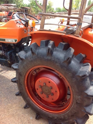 แทรกเตอร์คูโบค้า  L26 แรง สภาพดีเยี่ยม พร้อมใช้งาน ขายพร้อมโรตารี่