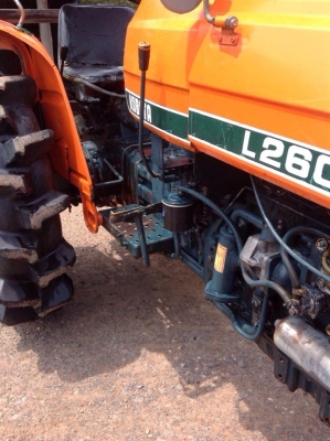 แทรกเตอร์คูโบค้า  L26 แรง สภาพดีเยี่ยม พร้อมใช้งาน ขายพร้อมโรตารี่