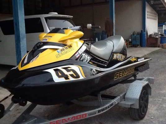 ขายSEADOO RXT215 ปี2007 ราคา285000บาทพร้อมเทรลเลอลากเรือ  เรืออยู่จังหวัดสมุทรสงคราม โทร 0818613783