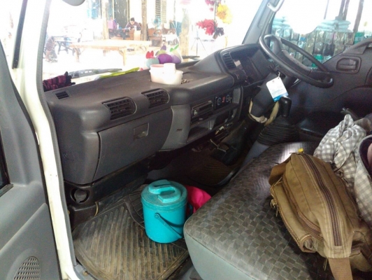 ขายรถห้างแท้ปี52ตามรูปครับเดิมๆทุกอย่างรถสวยครับ ขายรถห้างแท้ปี52ตามรูปครับเดิมๆทุกอย่างรถสวยครับ