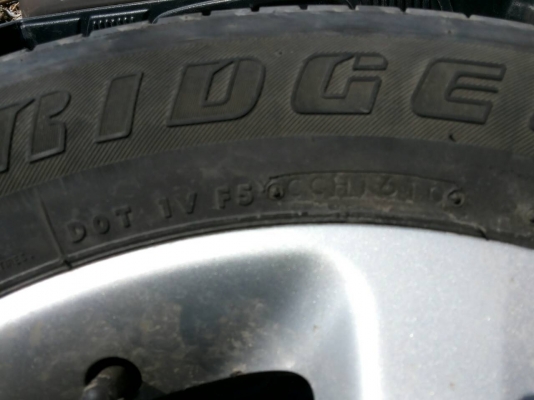 ขายแม๊ก17นิ้ว 5รู114พร้อมยาง ถูกๆ