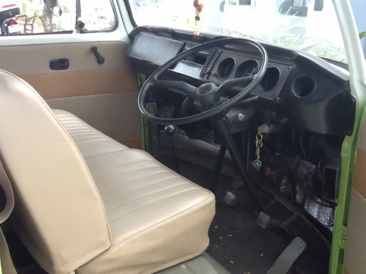 ขายโฟร์คตู้1974 พร้อมใช้ ทะเบียนพร้อมโอน ขายโฟร์คตู้1974 พร้อมใช้ ทะเบียนพร้อมโอน