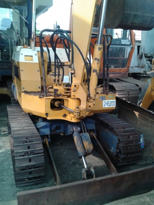 ต้องการขายรถขุดยี่ห้อ komatsu-pc10-3 รถนอกนำเข้าจากญี่ปุ่น ต้องการขายรถขุดยี่ห้อ komatsu-pc10-3 รถนอกนำเข้าจากญี่ปุ่น