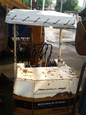 ต้องการขายรถขุดยี่ห้อ komatsu-pc10-3 รถนอกนำเข้าจากญี่ปุ่น ต้องการขายรถขุดยี่ห้อ komatsu-pc10-3 รถนอกนำเข้าจากญี่ปุ่น