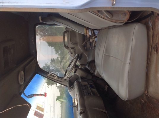 NPR 66LX55 ปี42 เครื่อง 120 ฝาขาว 4HF1 ดั้ม สามมิตร