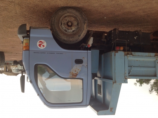 NPR 66LX55 ปี42 เครื่อง 120 ฝาขาว 4HF1 ดั้ม สามมิตร