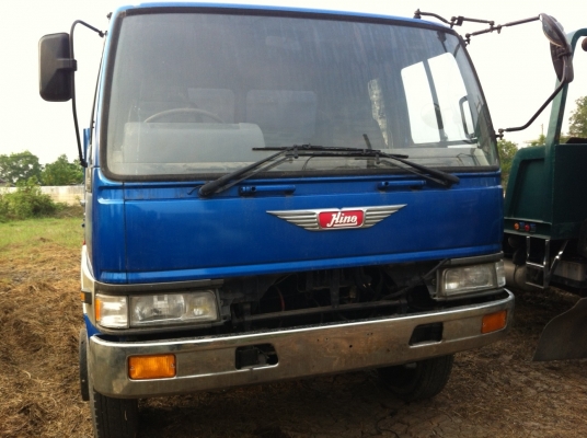 ขาย HINO 6 ล้อดั้ม