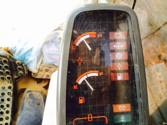 รถเก่านอก ขายตามสภาพ ex100-2. ไมล์ 8xxx  ชั่วโมง  ขายด่วน 750000