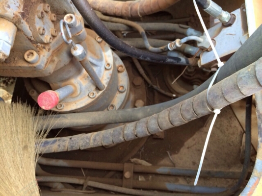 รถเก่านอก ขายตามสภาพ ex100-2. ไมล์ 8xxx  ชั่วโมง  ขายด่วน 750000