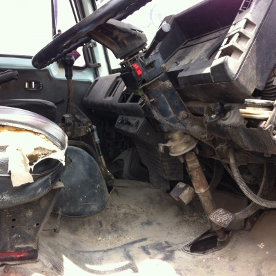 ขาย 10 ล้อ ร็อคกี้ 175 เพลาเดียว ติดเครน 3 ตัน 3 ปลอก 2 ชัก เครนTADANO ยาว 7 เมตร