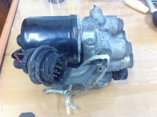 ปั้ม ABS BMW E36 VRS import auto part