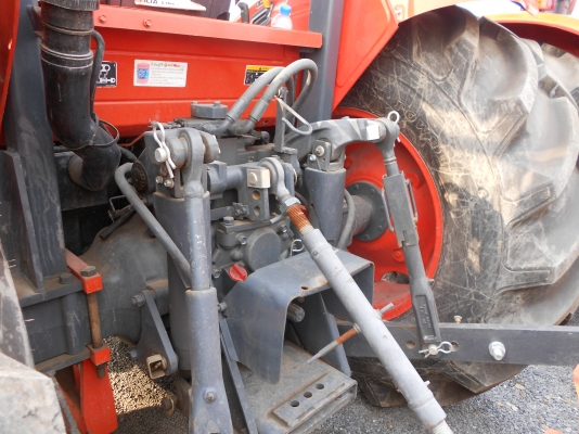 ขายรถแทรคเตอร์ ที่ได้รับมาตรฐานจาก KUBOTA ขายรถแทรคเตอร์ ที่ได้รับมาตรฐานจาก KUBOTA