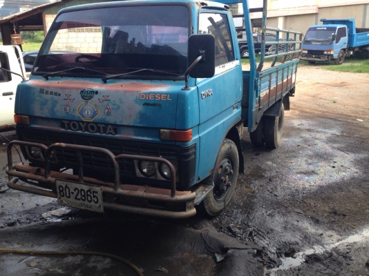 ขายรถ 6 ล้อกระบะคาร์โก้ TOYOTA 100 แรงม้า ราคา 145000