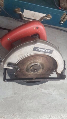 เลื่อยวงเดือน Maktec MT580 7"