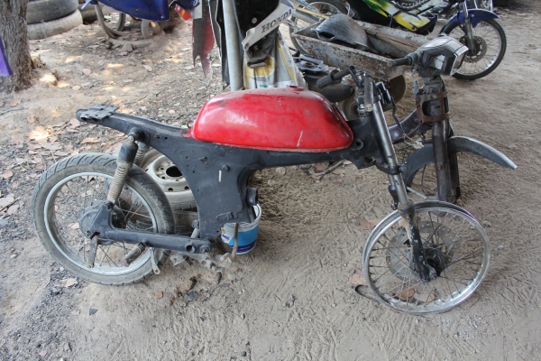 โครง yl2 +ถังเอร้อย โครง yl2 +ถังเอร้อย