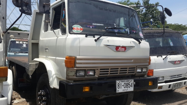 ขาย10ล้อฮีโน่ ซูโม่ FM227 เครื่องEM100 220แรงม้าพื้นเรียบยาว6เมตร 1เพลา พวงมาลัยพาวเวอร์ เบรคจิฟฟี่ รถห้างแท้ๆ สภาพดี