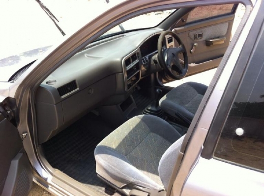 ลดราคา ขาย  NISSAN NV WINGROAD ปี 2001