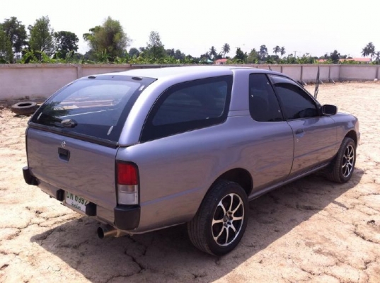 ลดราคา ขาย  NISSAN NV WINGROAD ปี 2001