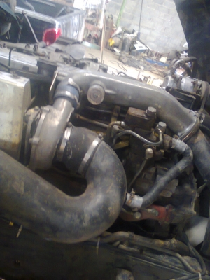 ขาย10ล้อ ฮีโน p11C 2เพลา เทอร์โบ อินเตอร์คูลเลอ เกียร์อีตั้น 325แรงม้า  คัสชี่สวย มีแอร์ จดทะเบียน 21ธันวาคม 2544