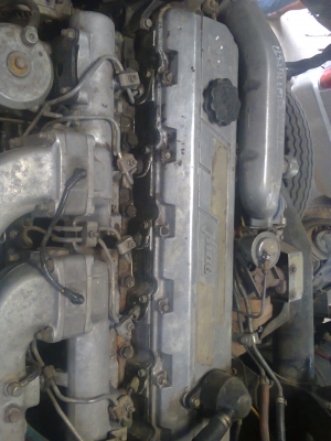 ขาย10ล้อ ฮีโน p11C 2เพลา เทอร์โบ อินเตอร์คูลเลอ เกียร์อีตั้น 325แรงม้า  คัสชี่สวย มีแอร์ จดทะเบียน 21ธันวาคม 2544