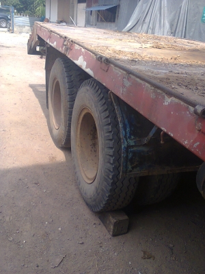 ขาย10ล้อ 2เพลา ช่วงล่างอีสุๆ200 ลูกหมาก100 เบรค ทิพฟี่ พ.เพาเวอร์ ยางดีสิบเส้นเครื่อง6bF คัสชี่ดีไม่มีผุ ทะเบียนไม่ขาด พื้นเรื่องลงเล่มเรียบร้อย