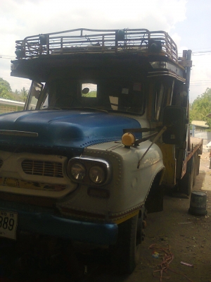 ขาย10ล้อ 2เพลา ช่วงล่างอีสุๆ200 ลูกหมาก100 เบรค ทิพฟี่ พ.เพาเวอร์ ยางดีสิบเส้นเครื่อง6bF คัสชี่ดีไม่มีผุ ทะเบียนไม่ขาด พื้นเรื่องลงเล่มเรียบร้อย