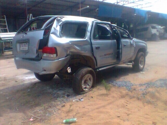 สปอตร์ไรเดอร์ ปี 99 เครื่อง5L. ขับ 2 เล่มลอยได้ รื้อขายทุกชิ้น