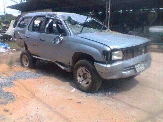 สปอตร์ไรเดอร์ ปี 99 เครื่อง5L. ขับ 2 เล่มลอยได้ รื้อขายทุกชิ้น