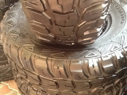 ขายยาง  MUD  พร้อม ล้อ  ........... สวยๆ เชิญครับ