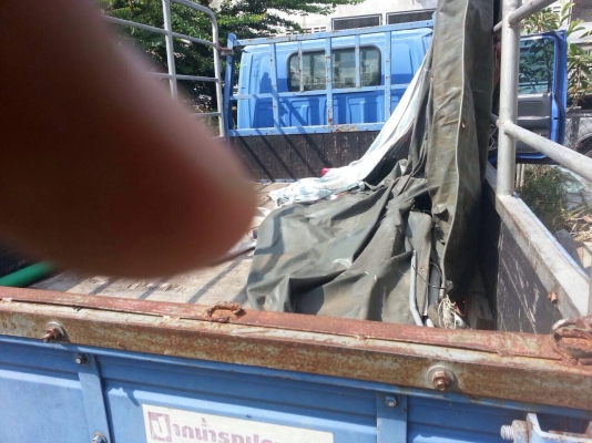 4ล้อกลางไม่ติดเวลา ISUZU NKR 120แรงม้าปี50เลขคัซซี NKR71E