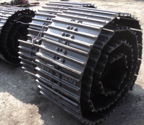 *ขายถูกๆของใหม่ๆแกะกล่อง โซ่พร้อมแทรค (มี 38ข้อ) จำนวน1คู่ ราคาเพียง 76,000 บาท สนใจติดต่อ0819337688