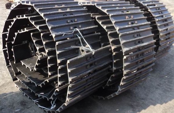 *ขายถูกๆของใหม่ๆแกะกล่อง โซ่พร้อมแทรค (มี 38ข้อ) จำนวน1คู่ ราคาเพียง 76,000 บาท สนใจติดต่อ0819337688