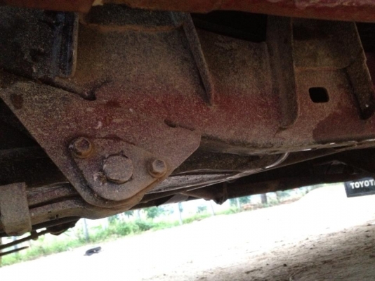 ขาย Toyota YN50 สีแดง มีทะเบียนพร้อมโอนค่ะ