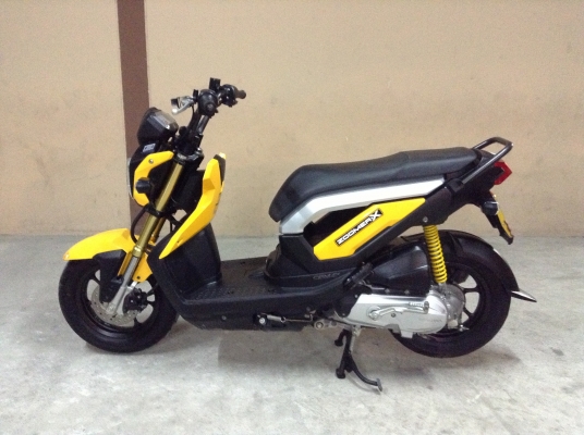 ขาย!!! ซูมเม่อX สภาพสวย ปี56 รถเครื่องดีคับ ทะเบียนครบ ภาษีไม่หมด