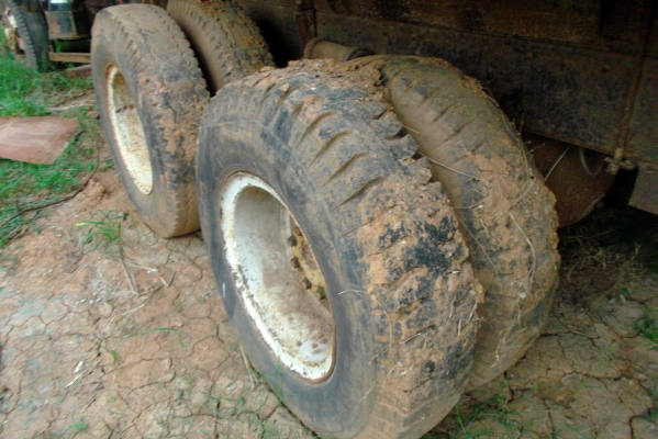 ขายด่วนรถสิบล้อUDCW41Mดรั้มเครือง260แรงม้าหัวบางเดิม