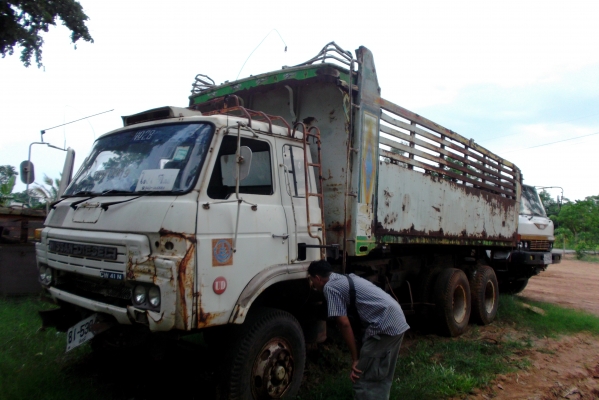 ขายด่วนรถสิบล้อUDCW41Mดรั้มเครือง260แรงม้าหัวบางเดิม