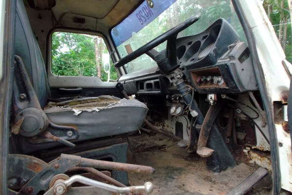 ขายด่วนรถสิบล้อUDCW41Mดรั้มเครือง260แรงม้าหัวบางเดิม